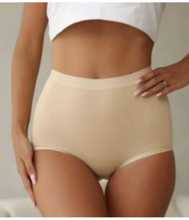 HIGH-WAISTED COTTON WOMEN’S BRIEF WITH LIGHT TUMMY SUPPORT